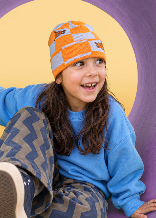 Detailansicht von koaa – Die Maus Karo – Beanie orange/blau